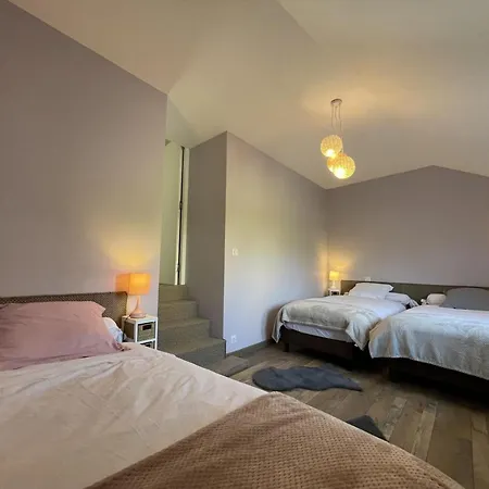 Contemporain Pour 4 Avec Piscine Chauffee Et Bureau A Proximite Des Sites Historiques - Fr-1-489-444 Nyaraló *