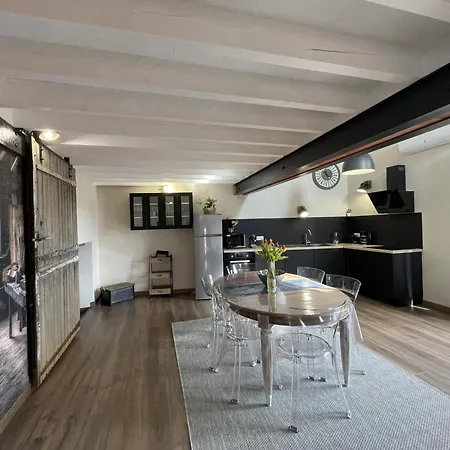 Landhaus Contemporain Chaleureux Pour 4 Avec Piscine Partagee - Fr-1-489-444 *