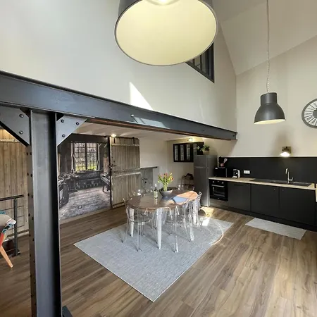 Landhaus Contemporain Chaleureux Pour 4 Avec Piscine Partagee - Fr-1-489-444 *