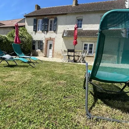 Vakantiehuis Contemporain Chaleureux Pour 4 Avec Piscine Partagee - Fr-1-489-444 Louchy-Montfand