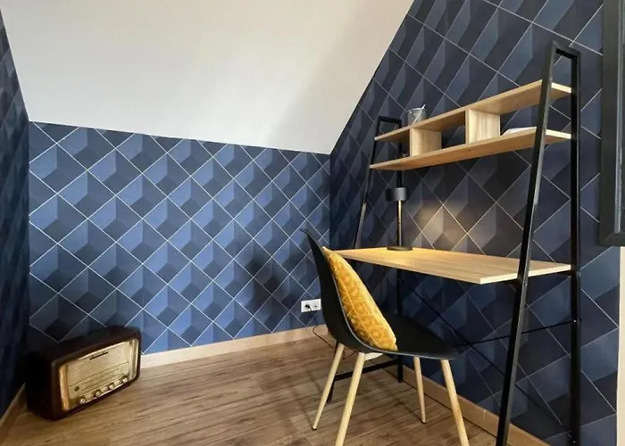 Contemporain Chaleureux Pour 4 Avec Piscine Partagee - Fr-1-489-444 Дом отдыха Louchy-Montfand