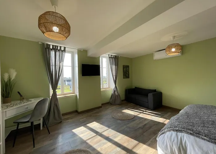 Contemporain Chaleureux Pour 4 Avec Piscine Partagee - Fr-1-489-444 * Louchy-Montfand